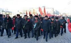 Цветы Ленину 